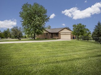 511 N Chippewa Ct, Kechi, KS 67067