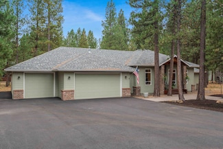 14213 Clearwater, La Pine, OR 97739