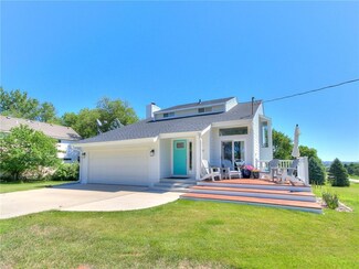 10231 NW 78th Ave, Grimes, IA 50111