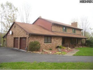 2260 Waterford Rd, New Waterford, OH 44445