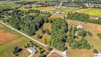 621 Mud Splash Rd, Glendale, KY 42740