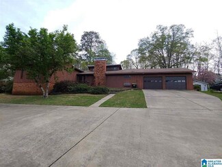 1503 Terrace Rd, Sylacauga, AL 35150