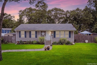 73 Montauk Trail, Ridge, NY 11961