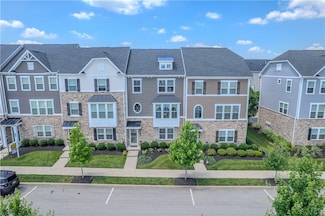 812 Theda Dori St, Cranberry Township, PA 16066
