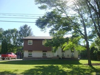 632 Williams Ave, Walnutport, PA 18088