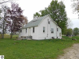 2247 S Coleman Rd, Shepherd, MI 48883