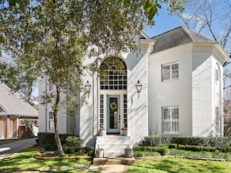 2 Hilshire Oaks Ct, Houston, TX 77055