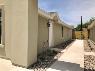 2211 Taxco Ct Unit 4, Edinburg, TX 78542