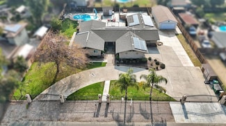 5870 E Midwick Ln, Fresno, CA 93727