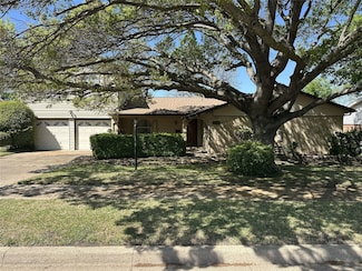 1420 Linwood Ln, Fort Worth, TX 76134