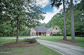 140 Plantation Blvd, Brandon, MS 39047