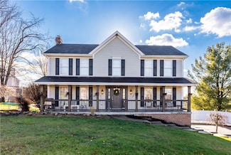 700 Montclair Dr, New Kensington, PA 15068