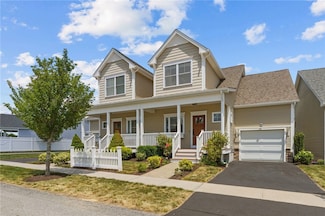 15 Morningside Dr, North Kingstown, RI 02852