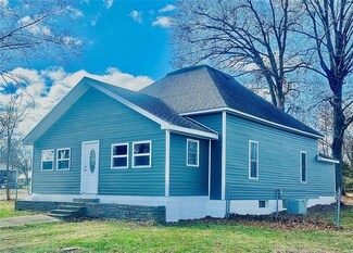 213 Bell St, Leadwood, MO 63653