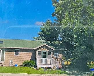 S1580 Wisconsin 42, Sturgeon Bay, WI 54235