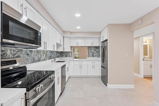 6563 Racquet Club Dr Unit 124, Lauderhill, FL 33319