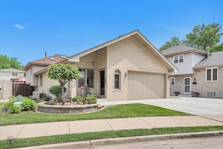 3242 W 108th Place, Chicago, IL 60655