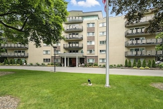 255 N Portage Path Unit 507, Akron, OH 44303