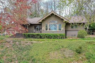 N40W27836 Glacier Rd, Pewaukee, WI 53072