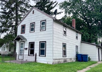 421 N Walnut St, Pontiac, IL 61764