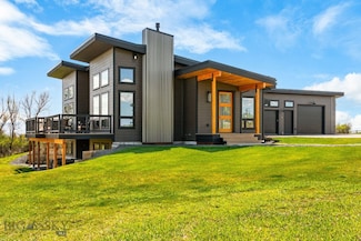 20 Prairie Falcon Ln, Belgrade, MT 59714
