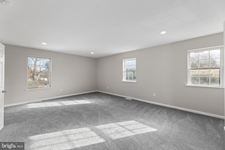 158 State St, Penns Grove, NJ 08069