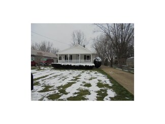 11881 Sinclair St SW, Massillon, OH 44647