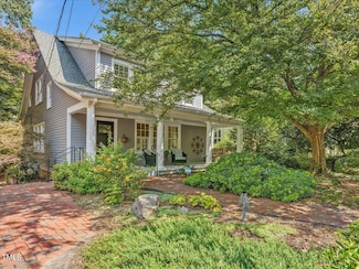 1812 Park Dr, Raleigh, NC 27605