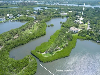2660 Riverview Ct, Vero Beach, FL 32963