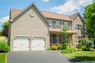 953 Kingston Ln, Breinigsville, PA 18031