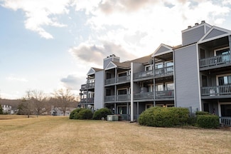 2424 Deer Run, Forest, VA 24551