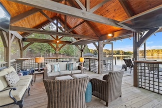 14445 Driftwood Dr, Northport, AL 35475