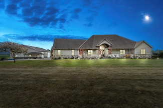 68456 Cassopolis Rd, Cassopolis, MI 49031