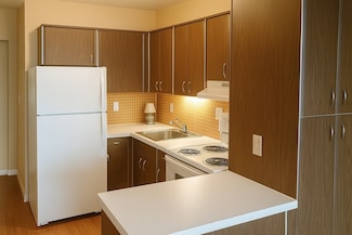 200 Swanton St Unit 738, Winchester, MA 01890