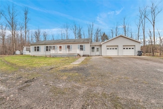 6982 Curriers Rd, Arcade, NY 14009