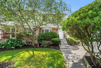 16 Eagan Place, Peabody, MA 01960