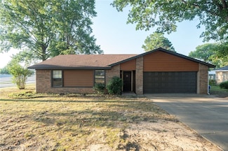 3001 Grinnell Ave, Fort Smith, AR 72908