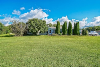 15617 Sperry Rd, Vermilion, OH 44089