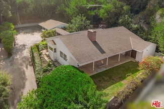 12146 Travis St, Los Angeles, CA 90049