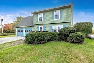 4 Chase Ln, South Hero, VT 05486