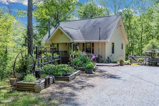 3132 Wears Overlook Ln, Sevierville, TN 37862