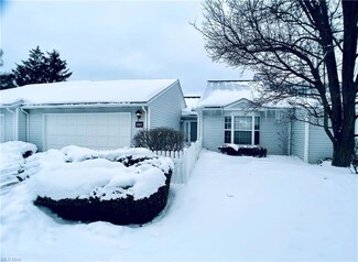 2069 Williamston Ct, Akron, OH 44313