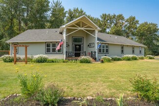 12945 Turah Rd, Clinton, MT 59825