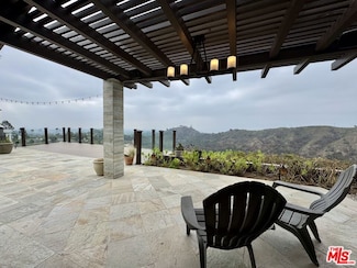 2255 Westridge Rd, Los Angeles, CA 90049