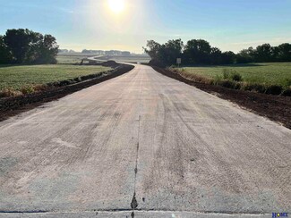 Lot 7 Block 3 W Hall Dr, Lincoln, NE 68532