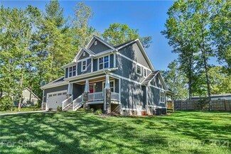 22 Wood Path Ln, Arden, NC 28704