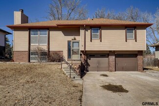 9618 Camden Ave, Omaha, NE 68134