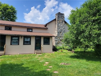 5465 Ridge Rd, Auburn, NY 13021