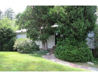 120 Thorndike St, Dunstable, MA 01827