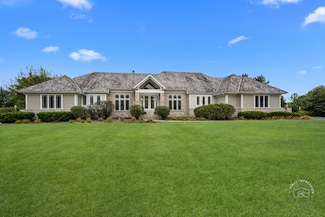7N156 Lancaster Rd Unit 2, Saint Charles, IL 60175
